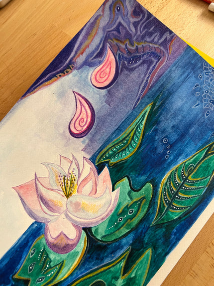 Aquarellzeichnung einer Seerose im Entstehungsprozess – von Laura Gilliar